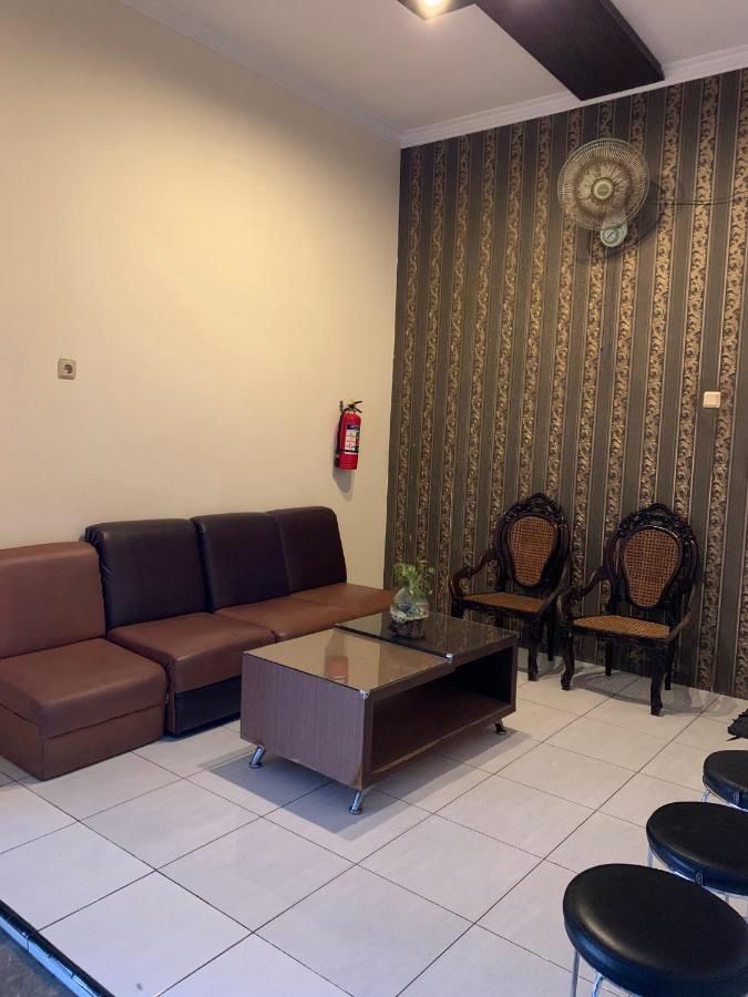 Penginapan Asiera Wisma tamu Banyuwangi (East Java)